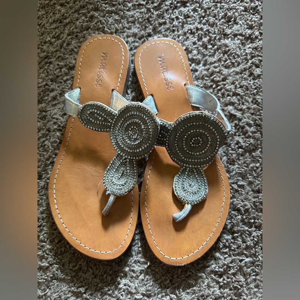 Matisse Women's Silver Rhinestone Sandals size 7 leather upper and sole